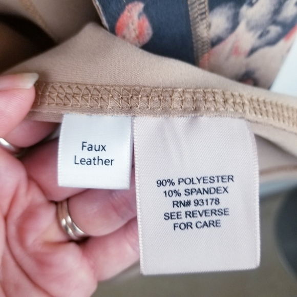 Philosophy Plus Size Floral Faux Suede Open Front Topper Jacket NWT 2X - Picture 11 of 11